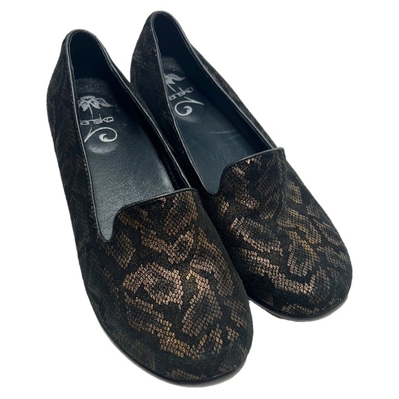Dansko Olivia Snake Skin Black & Gold Loafer Ballet Flats - Picture 1 of 6